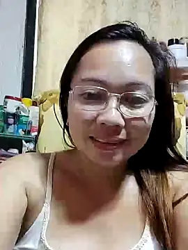 Snapshot of asianwet4u chatting on February 2025 07:56:02 AM asianwet4u online show from February 2025 07:56:02 AM