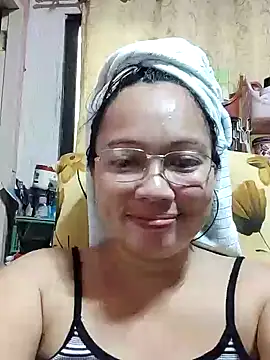 Snapshot of asianwet4u chatting on February 2025 06:03:01 AM asianwet4u online show from February 2025 06:03:01 AM