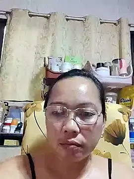 Snapshot of asianwet4u chatting on February 2025 08:31:01 AM asianwet4u online show from February 2025 08:31:01 AM