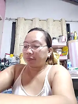 Snapshot of asianwet4u chatting on February 2025 01:20:01 PM asianwet4u online show from February 2025 01:20:01 PM