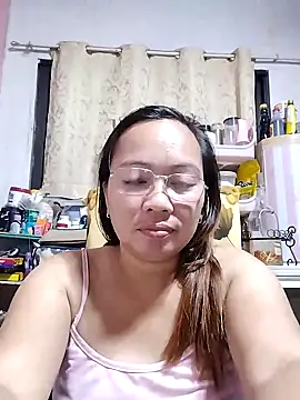 Snapshot of asianwet4u chatting on February 2025 10:35:01 AM asianwet4u online show from February 2025 10:35:01 AM