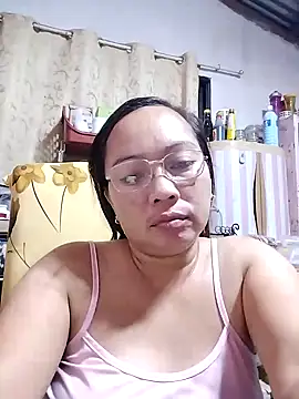 Snapshot of asianwet4u chatting on February 2025 01:48:01 PM asianwet4u online show from February 2025 01:48:01 PM