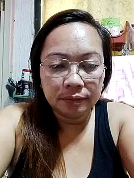 Snapshot of asianwet4u chatting on February 2025 01:42:01 AM asianwet4u online show from February 2025 01:42:01 AM