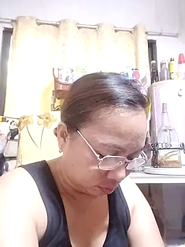 Snapshot of asianwet4u chatting on February 2025 03:47:02 AM asianwet4u online show from February 2025 03:47:02 AM