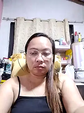 Snapshot of asianwet4u chatting on February 2025 10:17:02 AM asianwet4u online show from February 2025 10:17:02 AM