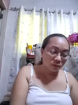 asianwet4u online show from October 2025 12:08:02 AM