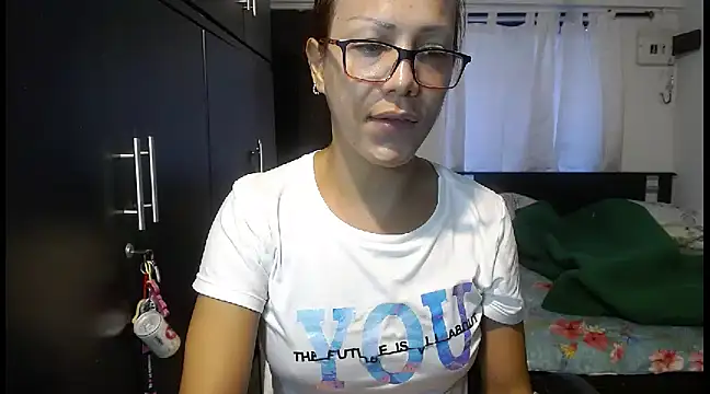 sensual nataliee online show from December 2024 10:16:01 PM