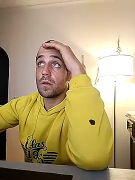 Codymc89 online show from November 2025 06:51:01 PM