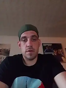 Codymc89 online show from March 2026 12:11:01 PM