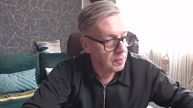 RobertStripX online show from February 2026 12:28:02 PM