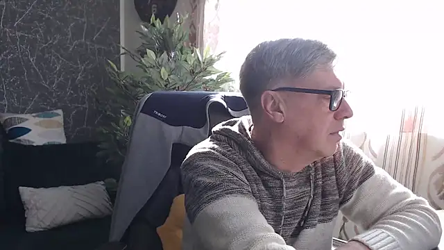 RobertStripX online show from March 2026 07:37:02 AM