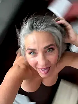 Snapshot of Alimela chatting on September 2025 08:08:01 AM Alimela online show from September 2025 08:08:01 AM