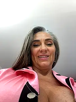 Snapshot of Alimela chatting on November 2025 09:19:01 AM Alimela online show from November 2025 09:19:01 AM