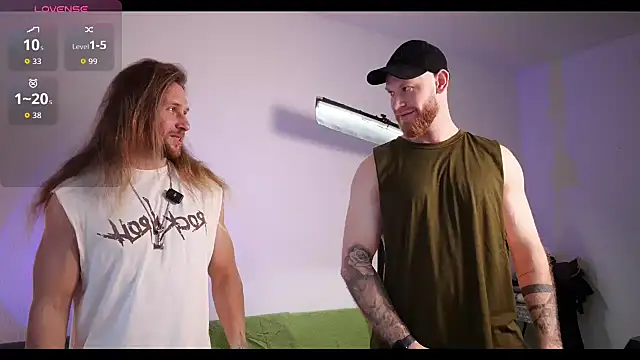 Snapshot of Xxx_______Xxx chatting on October 2025 11:32:02 AM Xxx Xxx online show from October 2025 11:32:02 AM