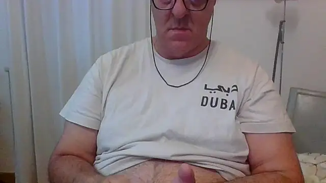 ANONIMO7735 online show from September 2025 04:24:01 AM