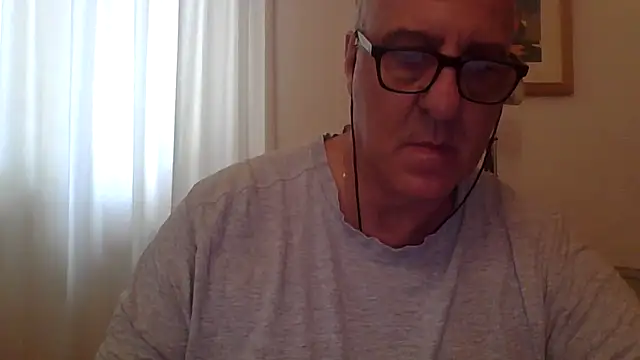 ANONIMO7735 online show from September 2025 09:25:02 AM