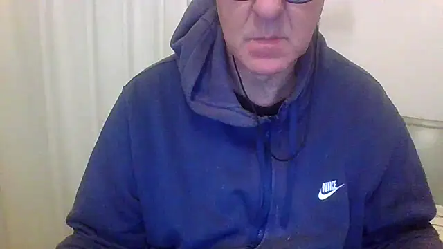 ANONIMO7735 online show from March 2026 06:23:01 PM