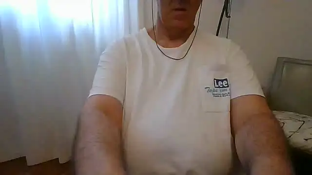 Snapshot of ANONIMO7735 chatting on June 2026 10:07:01 AM ANONIMO7735 online show from June 2026 10:07:01 AM