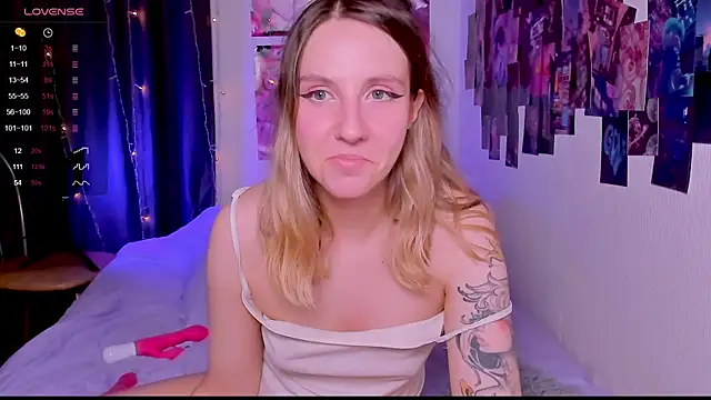 HotaruTomo online show from January 2025 07:43:01 PM