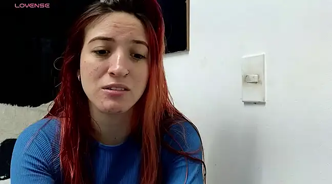 Snapshot of ninaa_fox chatting on January 2025 03:22:02 PM ninaa fox online show from January 2025 03:22:02 PM