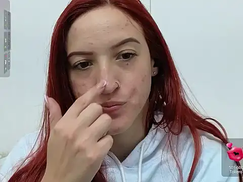 ninaa fox online show from December 2025 03:40:02 PM