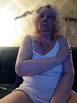 Snapshot of Janahotty chatting on January 2025 09:44:02 PM Janahotty online show from January 2025 09:44:02 PM