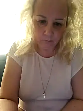 Snapshot of Janahotty chatting on January 2025 11:02:01 PM Janahotty online show from January 2025 11:02:01 PM
