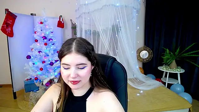 NicoleFoxery online show from December 2024 12:28:02 AM