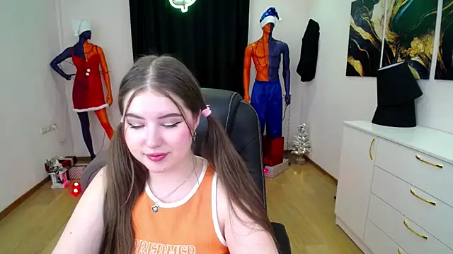 NicoleFoxery online show from December 2024 09:27:01 AM