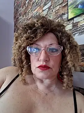 Hot Azaleea online show from April 2026 05:52:01 AM