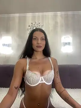 Snapshot of SindyXNiksy chatting on September 2025 12:41:01 PM SindyXNiksy online show from September 2025 12:41:01 PM