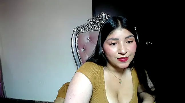 holly20a online show from February 2025 02:57:01 PM