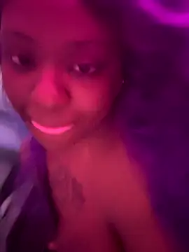 Snapshot of 6lue6a6y69 chatting on November 2025 06:05:01 AM 6lue6a6y69 online show from November 2025 06:05:01 AM