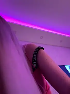 mollyxxx online show from December 2024 12:45:02 AM