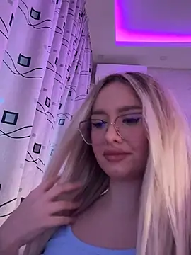 mollyxxx online show from January 2025 07:04:01 AM