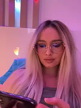 mollyxxx online show from January 2025 07:46:01 AM