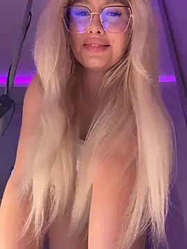 mollyxxx online show from October 2025 01:49:02 AM