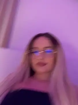 mollyxxx online show from February 2026 12:42:02 AM