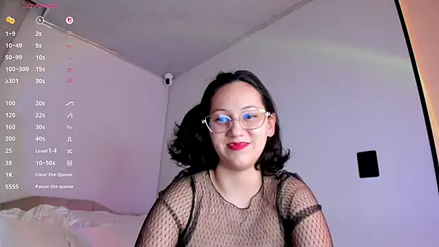Snapshot of Anyi_1 chatting on June 2026 01:34:01 AM Anyi 1 online show from June 2026 01:34:01 AM