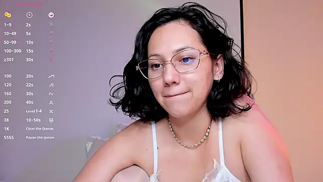 Snapshot of Anyi_1 chatting on July 2026 04:19:01 AM Anyi 1 online show from July 2026 04:19:01 AM