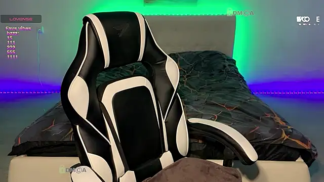 camsmiley online show from February 2026 08:34:01 PM