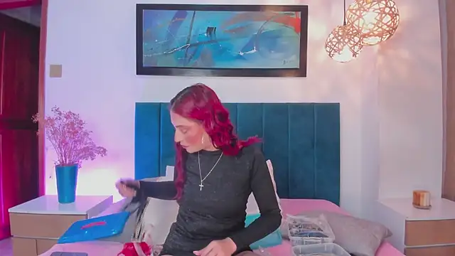 JupiteFox online show from September 2025 12:59:02 AM