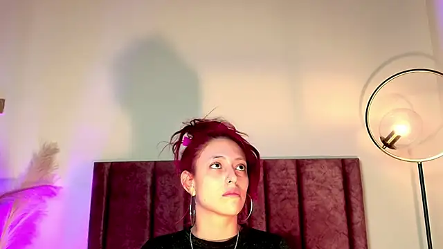 JupiteFox online show from October 2025 05:12:01 PM