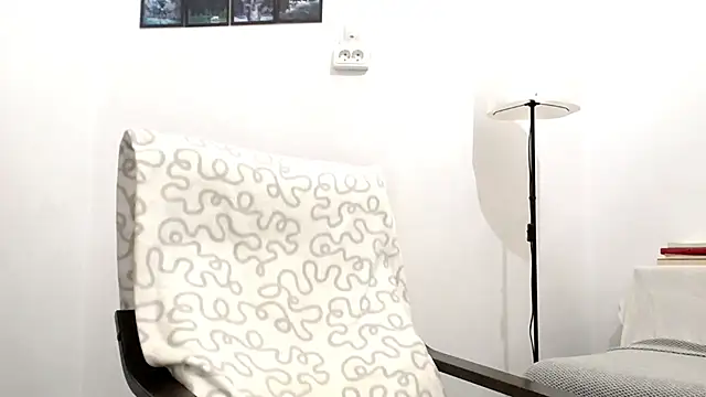 Verycutex online show from November 2025 07:33:02 AM