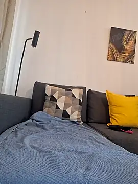 Snapshot of allyson22andy chatting on October 2025 03:20:01 PM allyson22andy online show from October 2025 03:20:01 PM