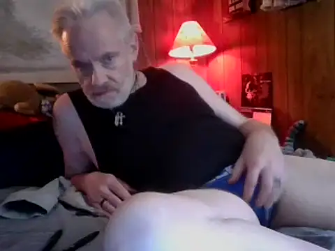 Snapshot of Makowboy chatting on January 2025 09:13:02 AM Makowboy online show from January 2025 09:13:02 AM