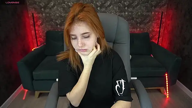 EmilyFoxxi online show from January 2025 06:30:02 AM
