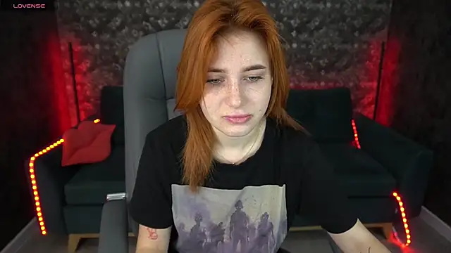 EmilyFoxxi online show from January 2025 06:56:02 AM