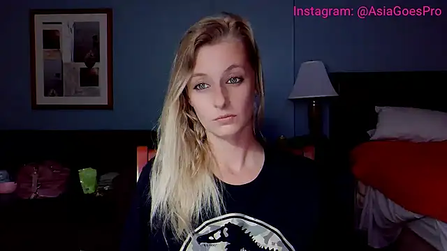 Snapshot of AsiaGoesPro chatting on September 2025 02:15:02 AM AsiaGoesPro online show from September 2025 02:15:02 AM