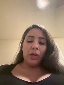 Aw ThROAt9 online show from April 2026 02:16:02 AM